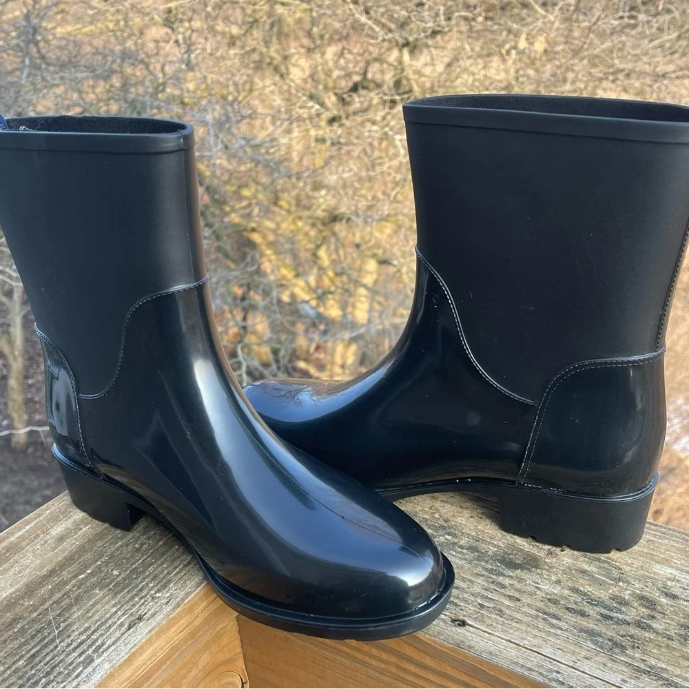 Tommy Hilfiger Women’s Kraig Black Winter & Rain Boots - Like new!